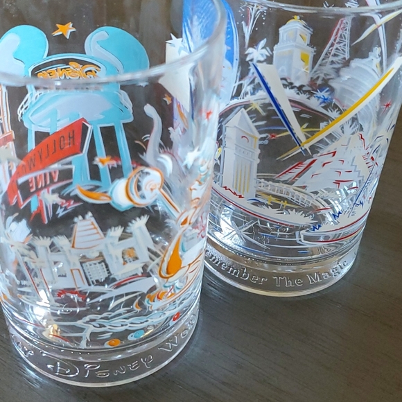 1996 Disney Drinkware - Picture 6 of 9